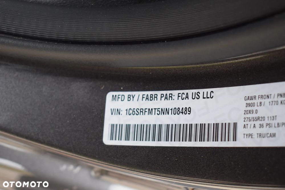 RAM 1500 Quad Cab Longbed Bighorn - 17