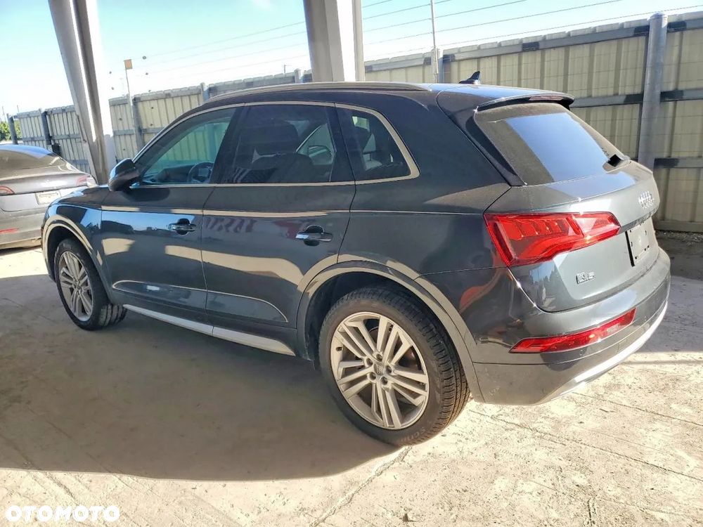 Audi Q5 - 2
