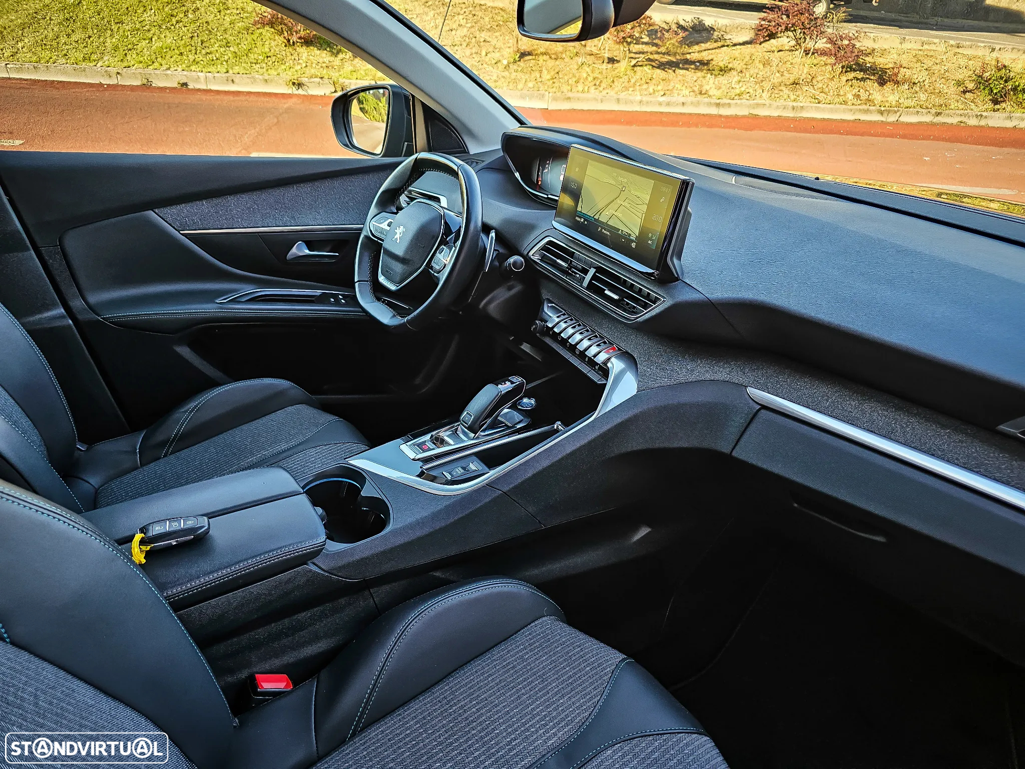 Peugeot 5008 1.5 BlueHDi Allure Pack EAT8 - 13
