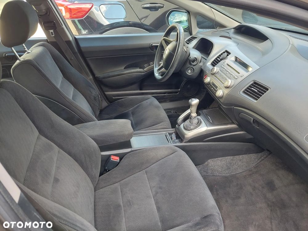 Honda Civic 1.8 Comfort - 3