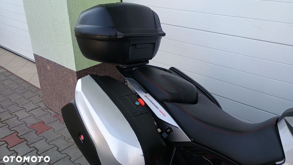 Aprilia Caponord - 30