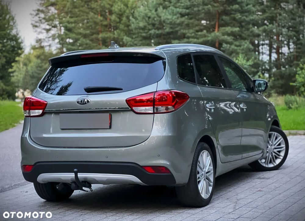 Kia Carens 1.7 CRDi 115 Dream-Team Edition - 21