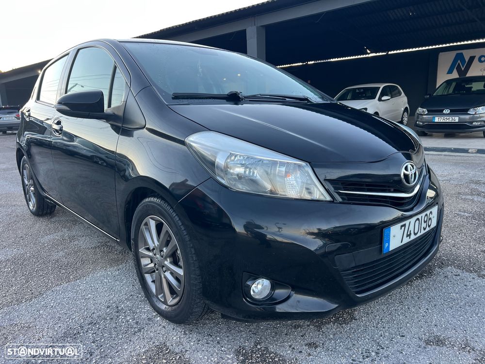 Toyota Yaris 1.4 D-4D Sport +P.Tec. +P.Plus+P.Luxury - 33