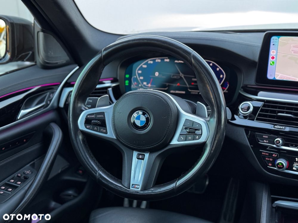 BMW Seria 5 520d xDrive M Sport sport - 13