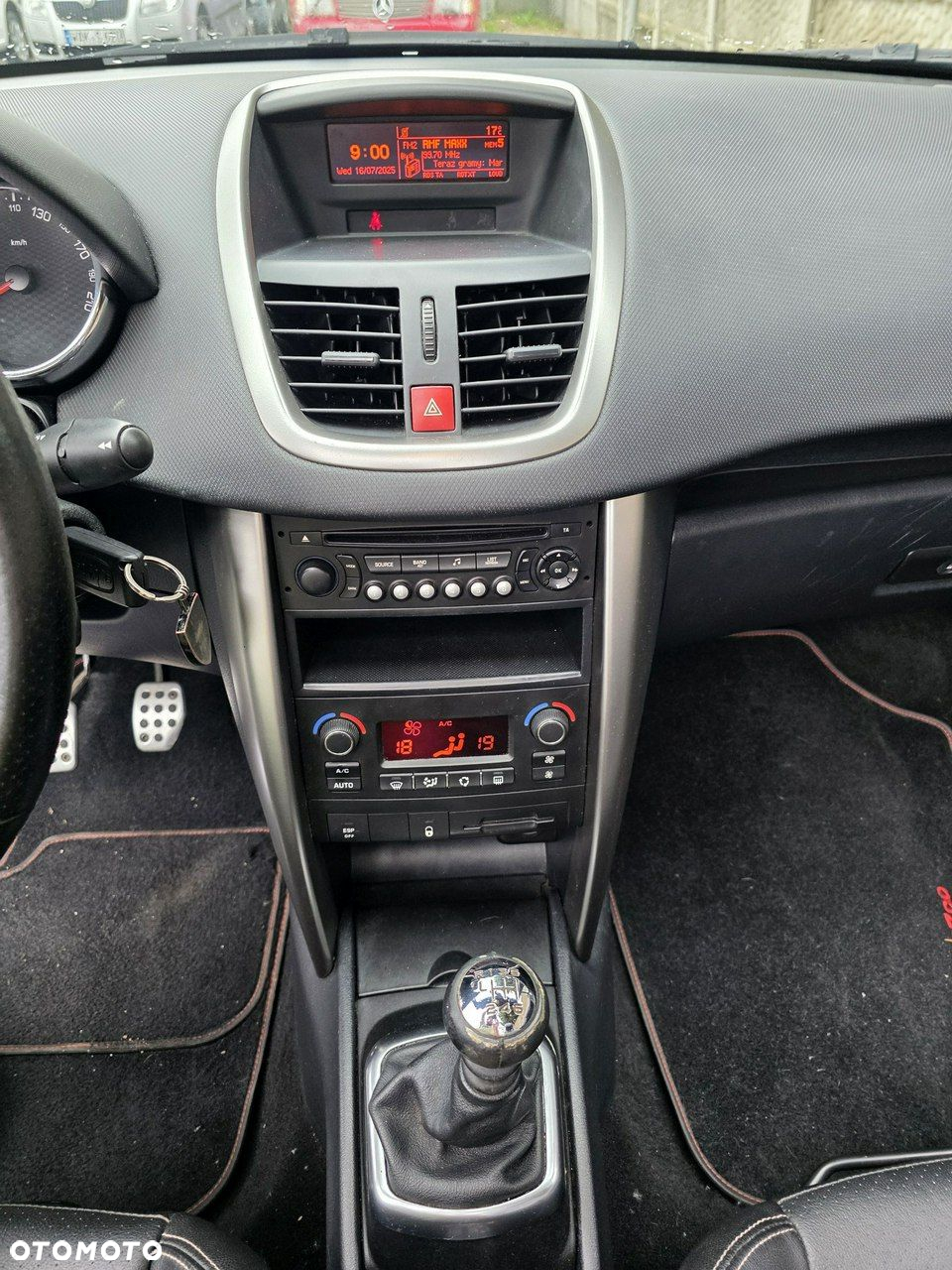 Peugeot 207 CC - 14