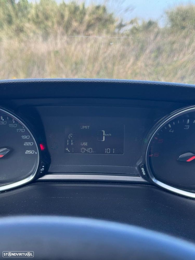 Peugeot 308 SW BlueHDi 100 Stop & Start Access - 10