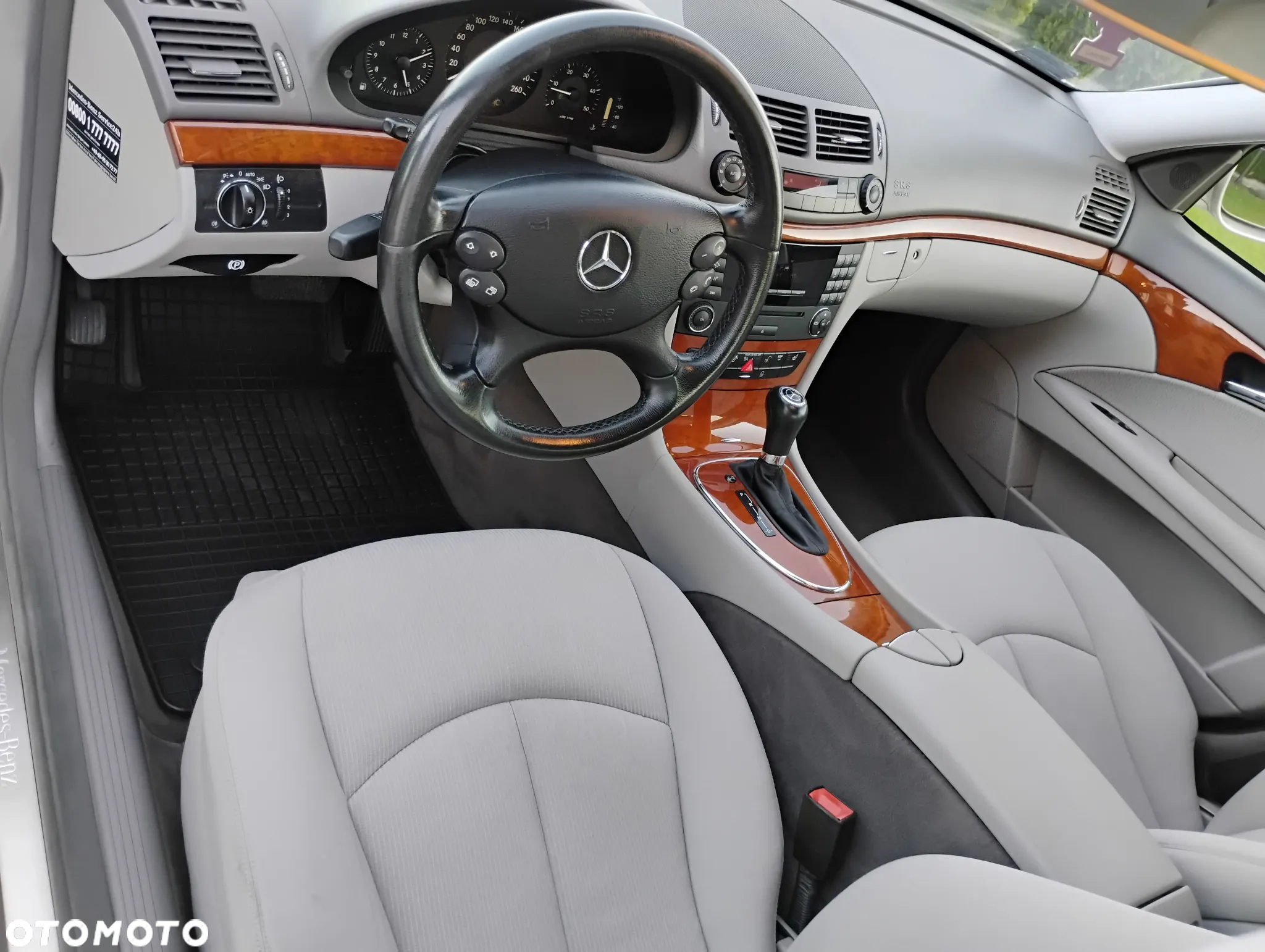 Mercedes-Benz Klasa E 220 CDI Automatik Classic - 23