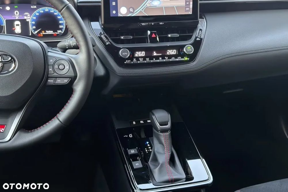 Toyota Corolla Cross 2.0 Hybrid GR Sport AWD - 17