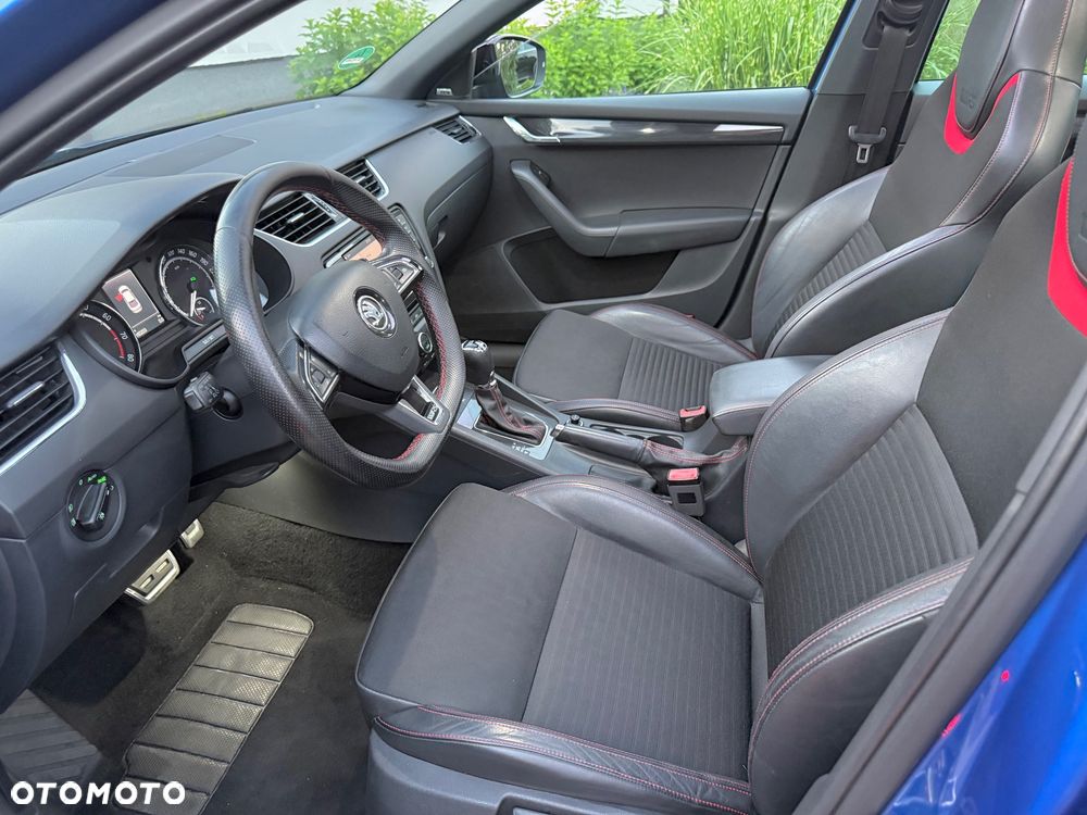 Skoda Octavia 2.0 TSI (Green tec) DSG RS - 29