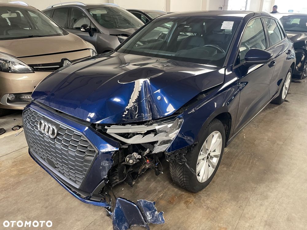 Audi A3 Sportback - 4