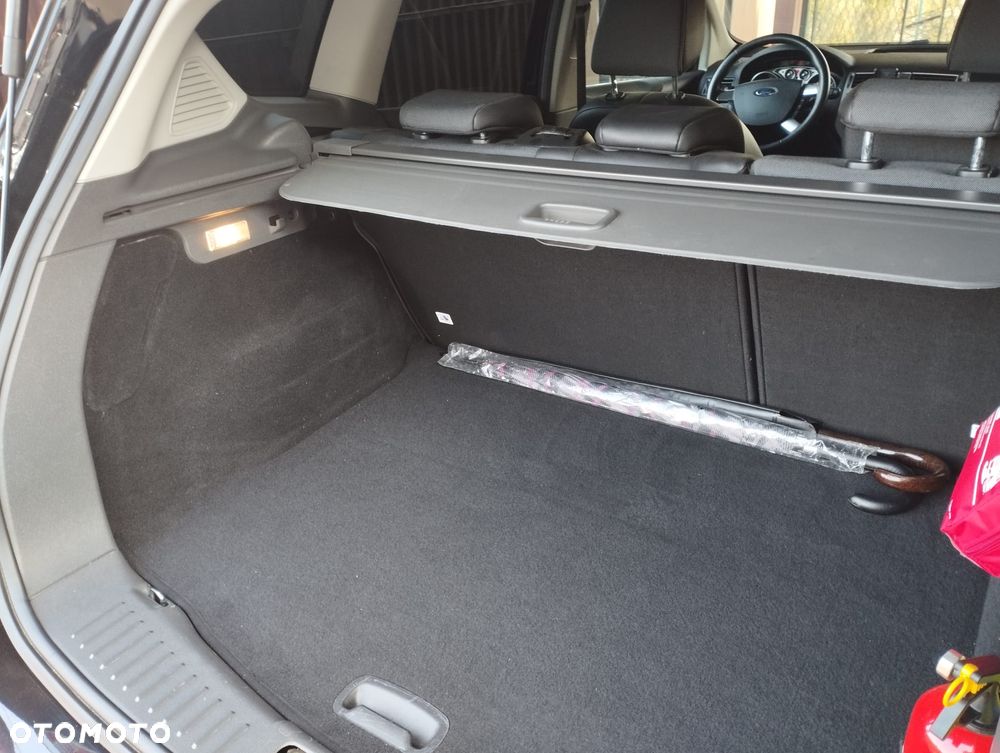 Ford Kuga 2.0 TDCi 4WD Titanium - 26