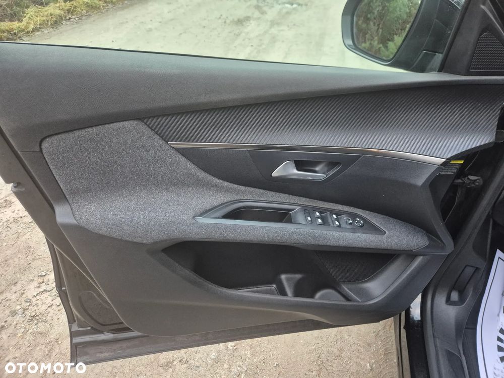 Peugeot 5008 BlueHDi 130 EAT8 Active Pack - 12