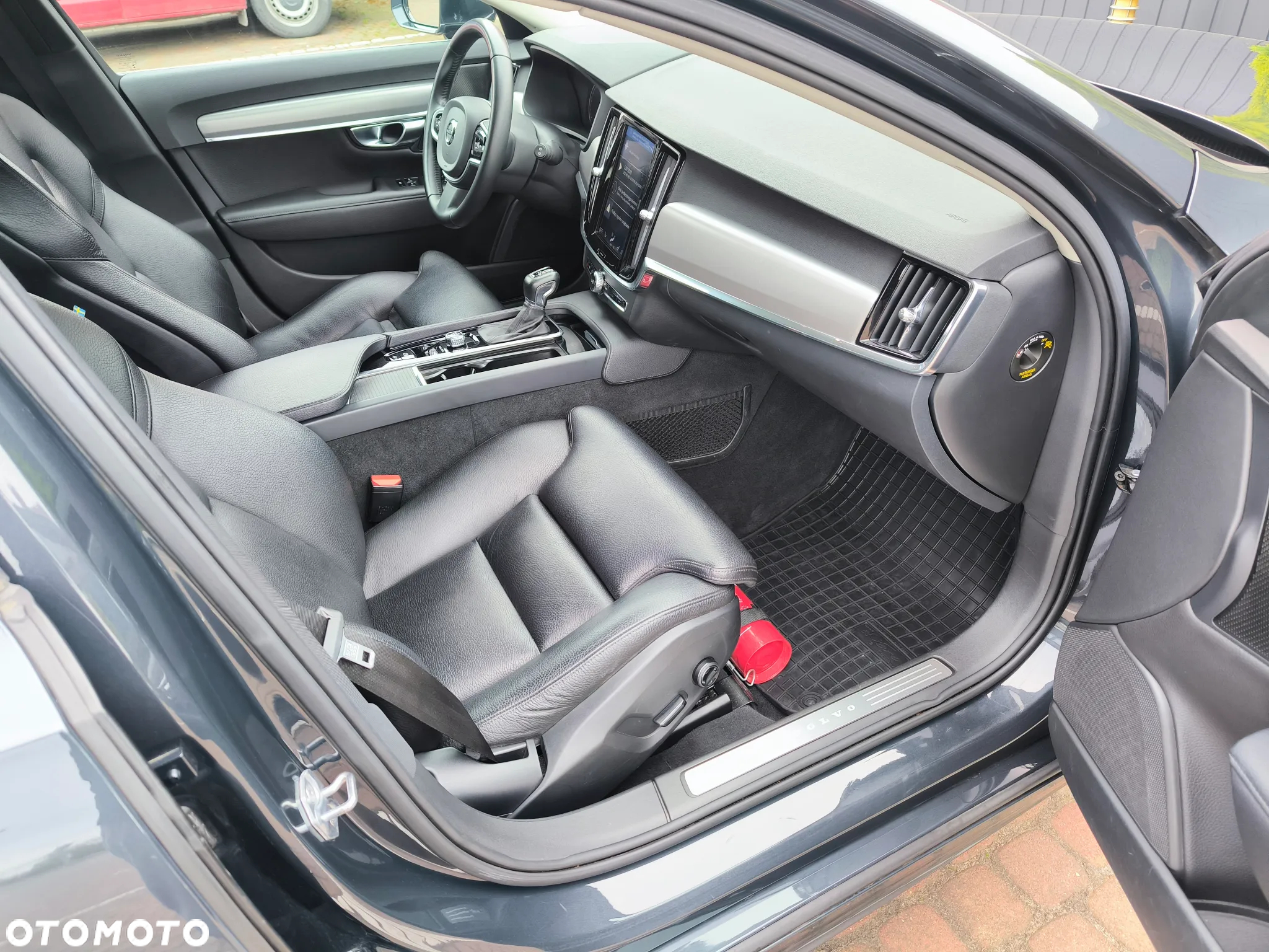 Volvo V90 D4 Geartronic Momentum - 9