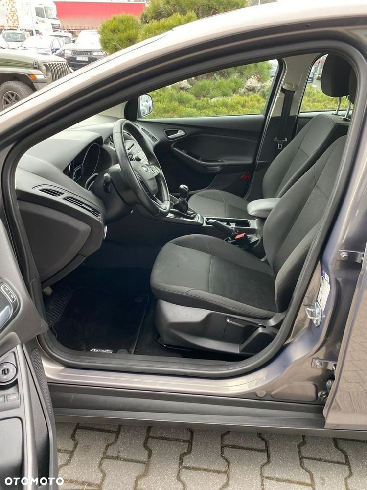 Ford Focus 1.0 EcoBoost Hybrid ACTIVE - 10