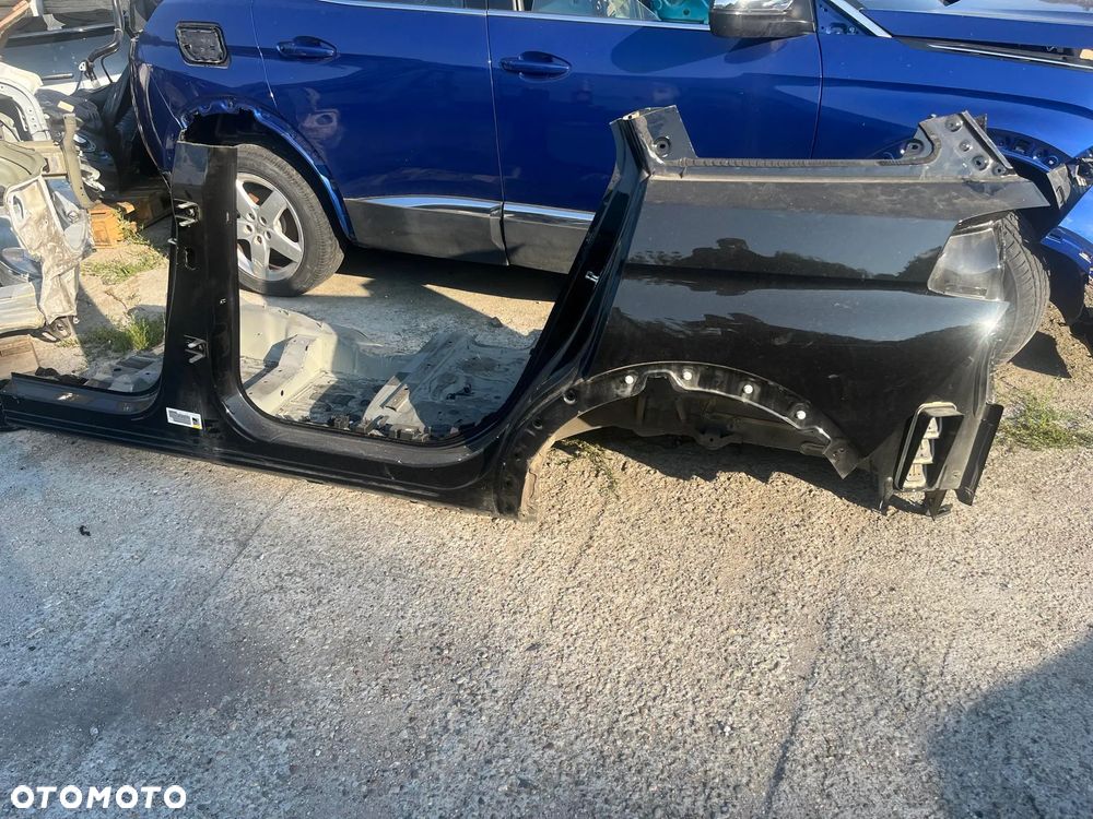 Cwiartka PRAWY TYL Peugeot 5008 II - 1