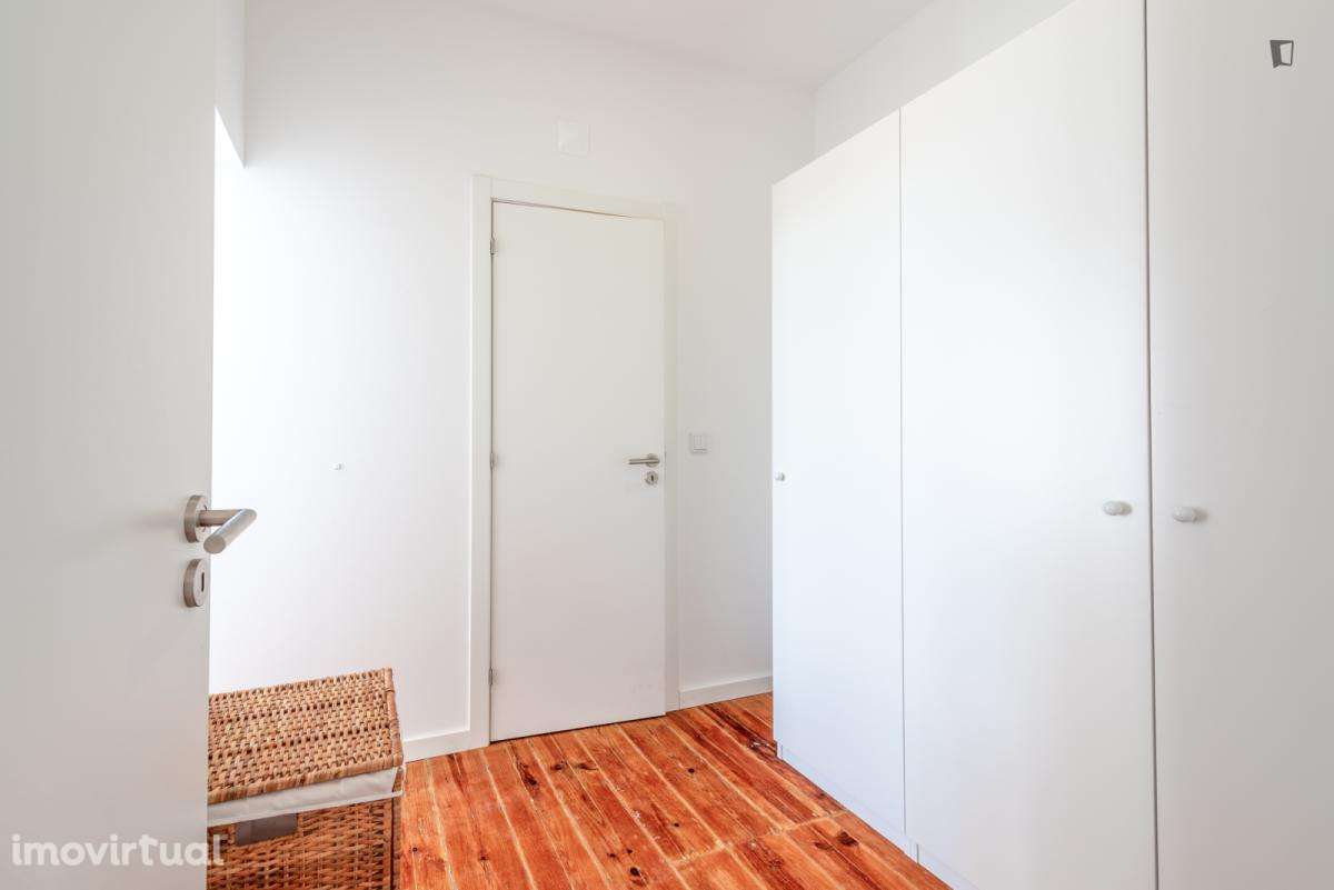 Quarto - localizado em Mouraria Lisbon - Grande imagem: 4/17