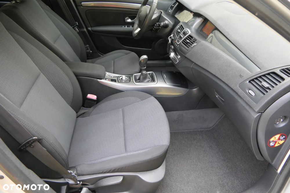 Renault Laguna 2.0 16V 140 Emotion - 20