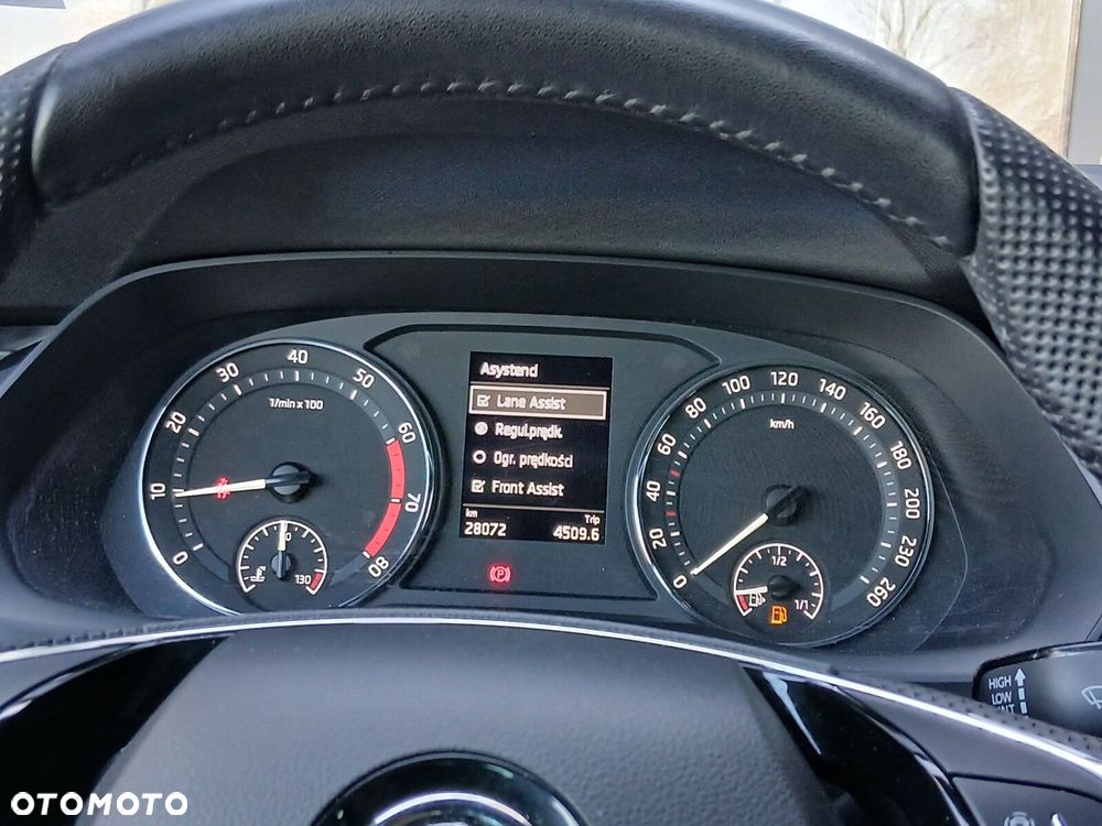 Skoda Octavia 1.5 TSI ACT Ambition - 28