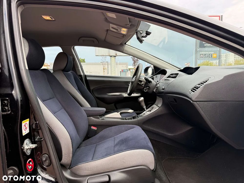 Honda Civic 1.4 Comfort - 31
