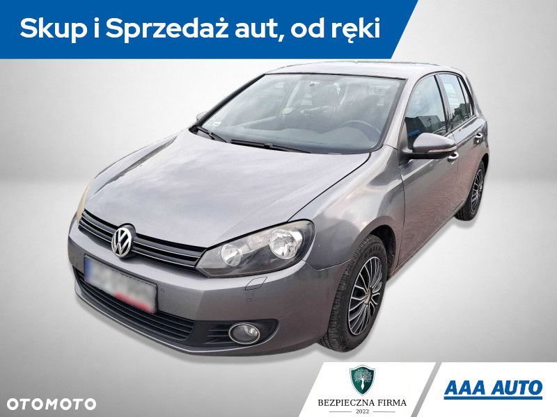 Volkswagen Golf - 3