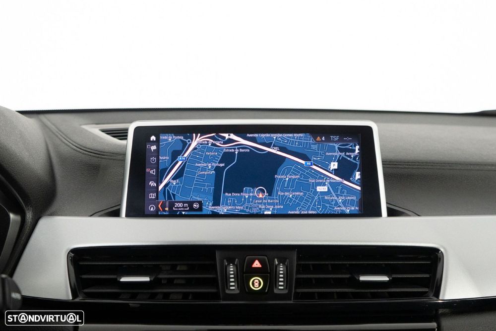 BMW X2 25 e xDrive GoldPlay - 23