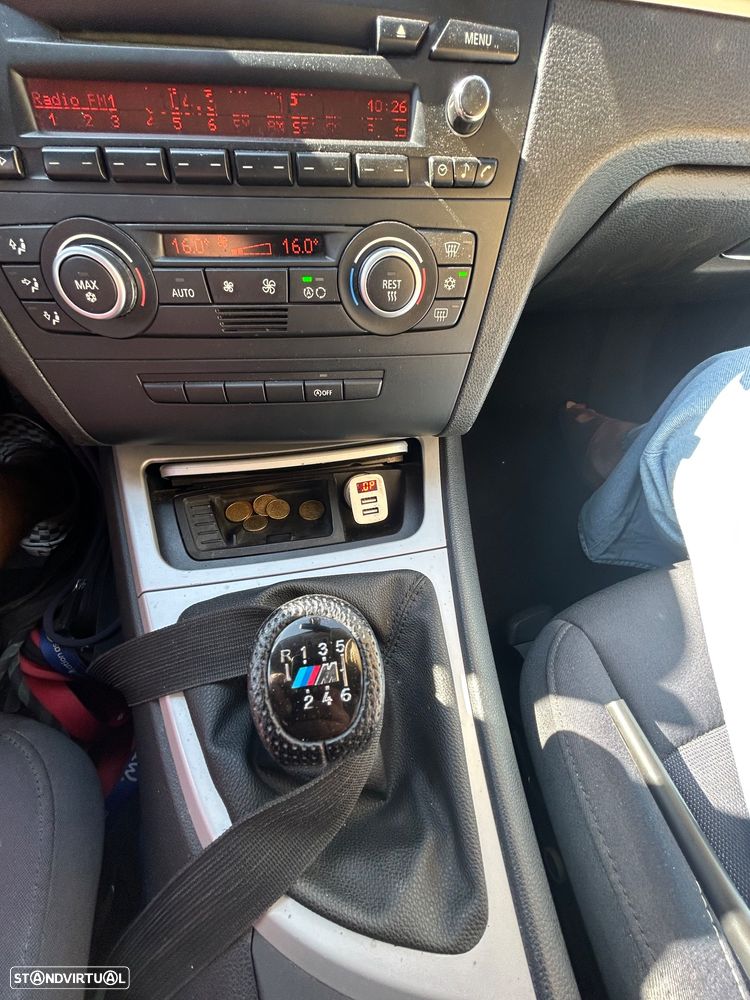 BMW 123 d - 25