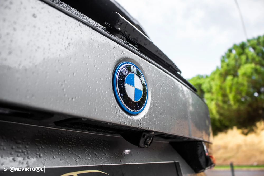 BMW iX1 xDrive30 - 10