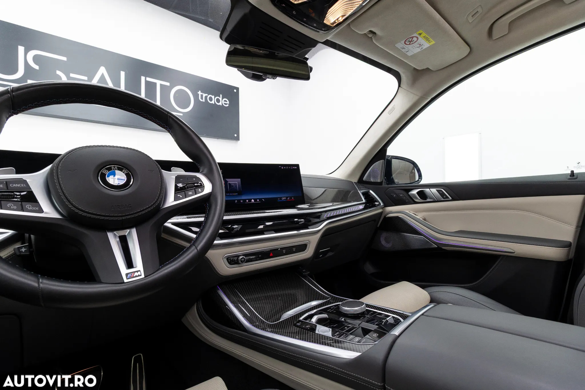 BMW X7 M60i xDrive AT MHEV - 27