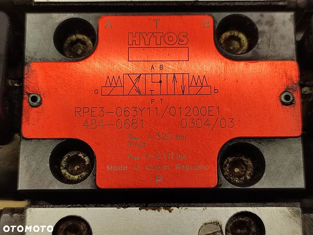 Blok hydrauliczny JLG 660 (RPE3-063Y1101200E1) - 10