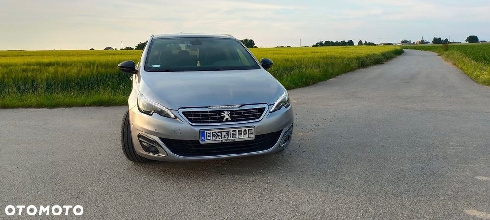 Peugeot 308 - 5