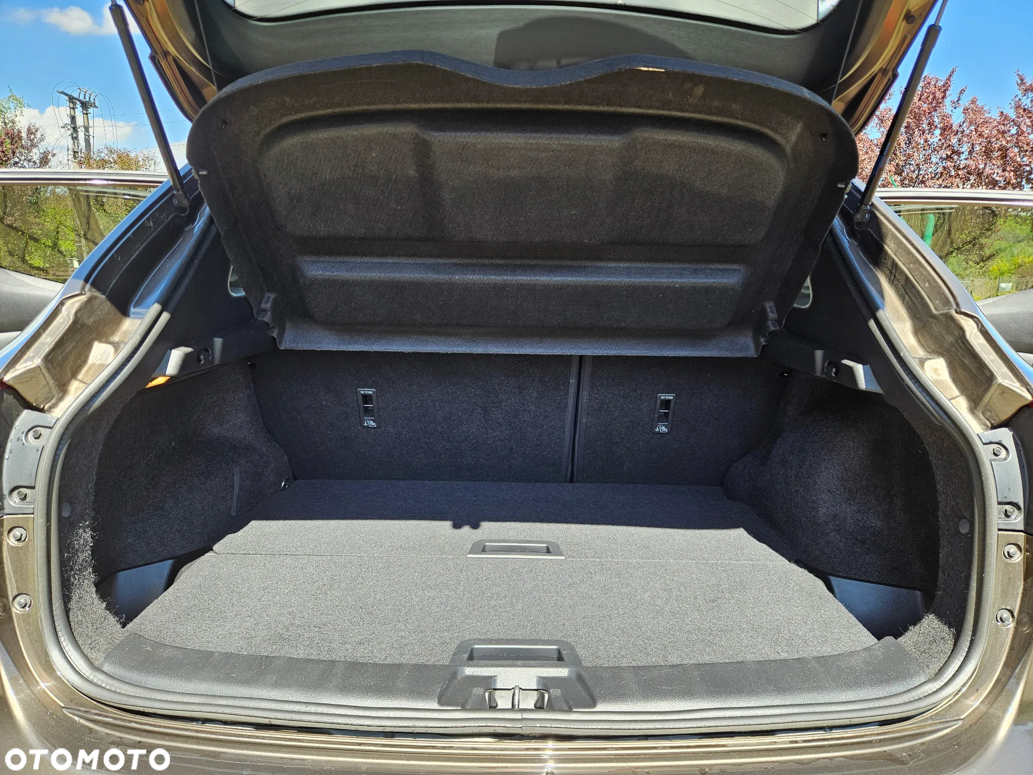 Nissan Qashqai 1.2 DIG-T N-Connecta EU6 - 26
