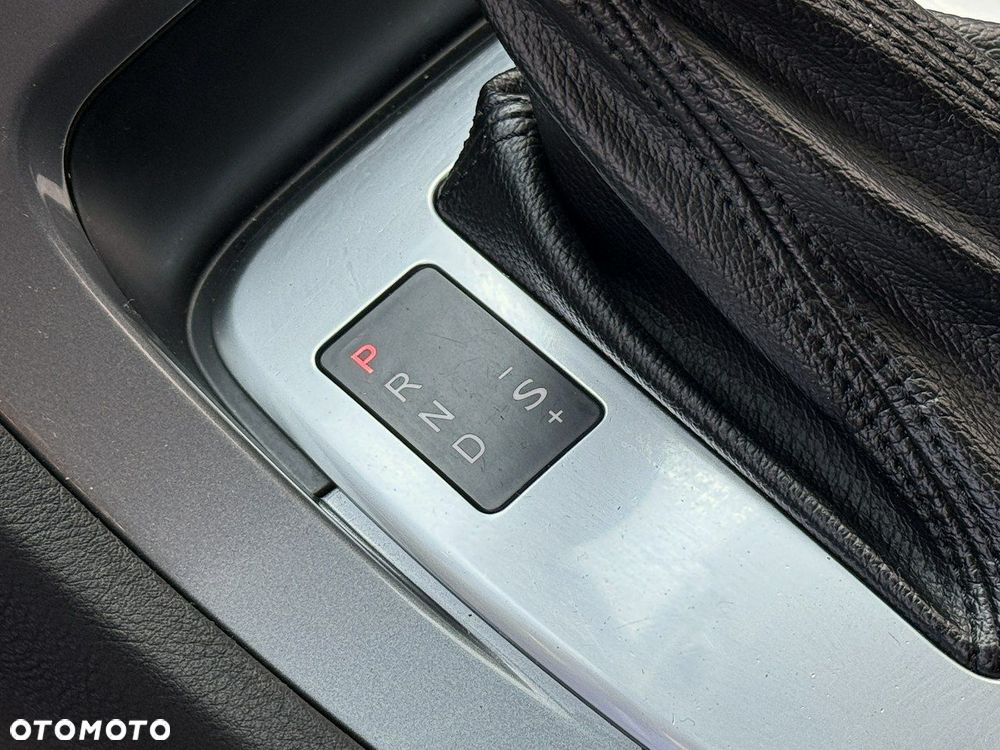 Ford Mondeo 2.0 TDCi Titanium - 19