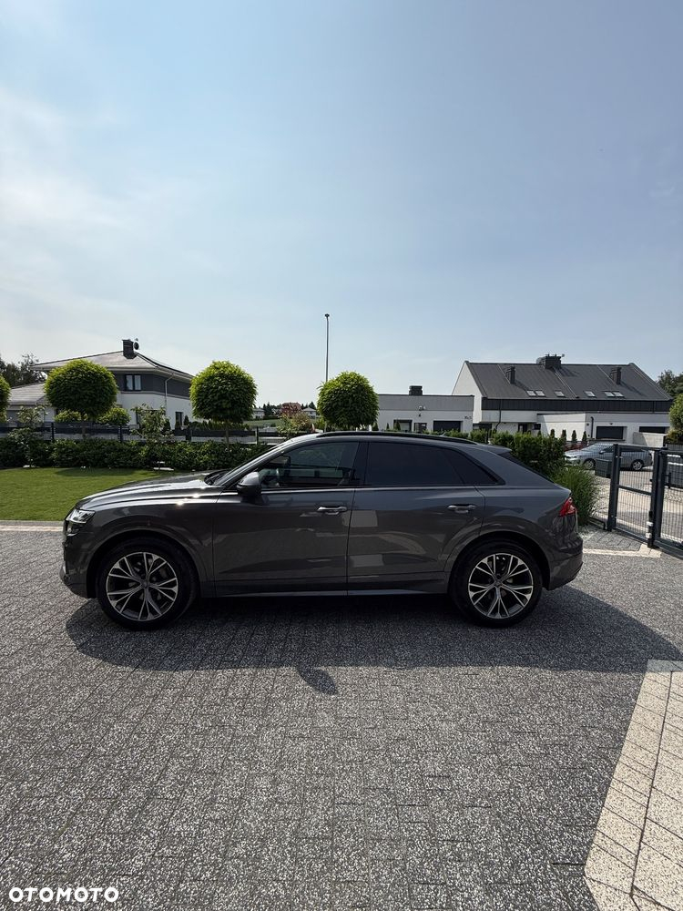 Audi Q8 - 4
