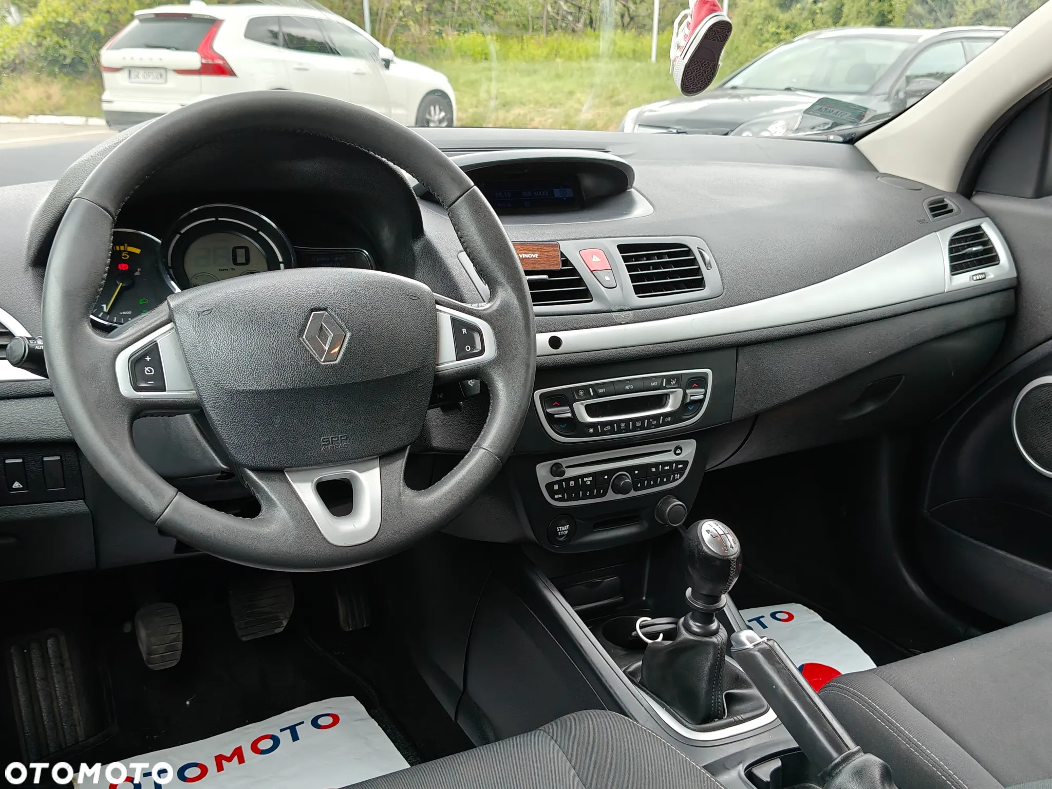 Renault Megane 1.9 dCi Bose Edition - 6
