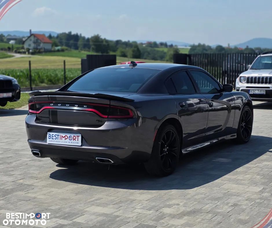 Dodge Charger - 6