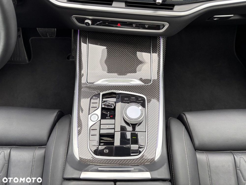 BMW X7 xDrive40i mHEV M Sport sport - 39