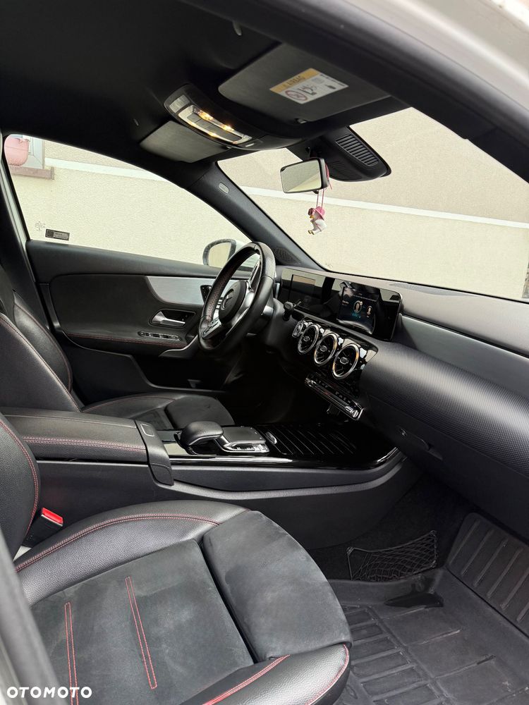 Mercedes-Benz Klasa A 200 AMG Line 7G-DCT - 8
