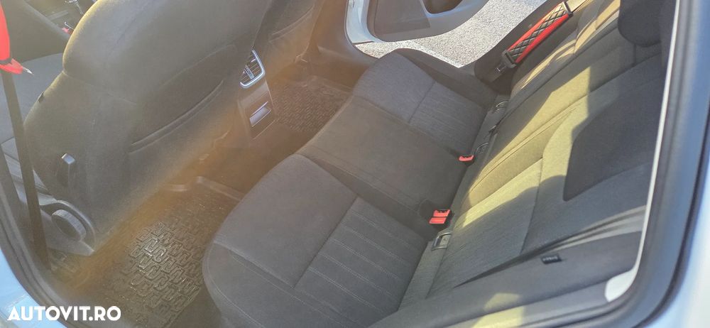 Skoda Octavia Combi Diesel 1.6 TDI DSG Style - 13