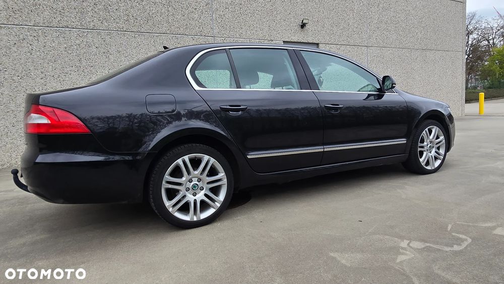 Skoda Superb 1.6 TDI Exclusive - 9