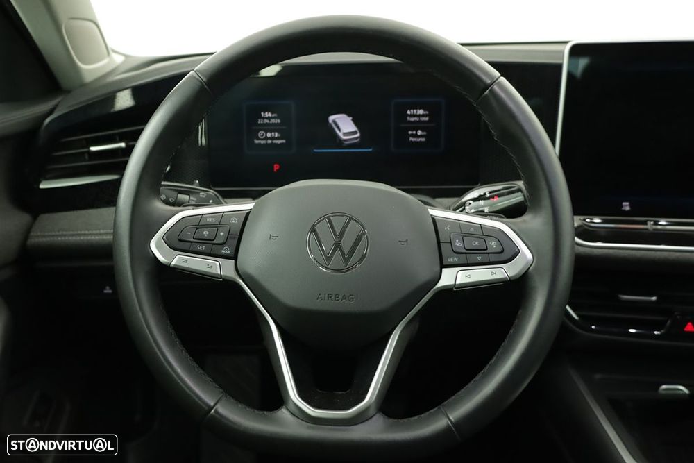 VW Passat Variant 1.5 TSI eHybrid DSG - 14