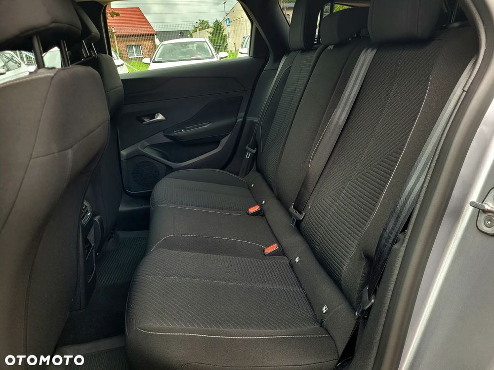 Peugeot 308 1.5 BlueHDi Active Pack S&S EAT8 - 8