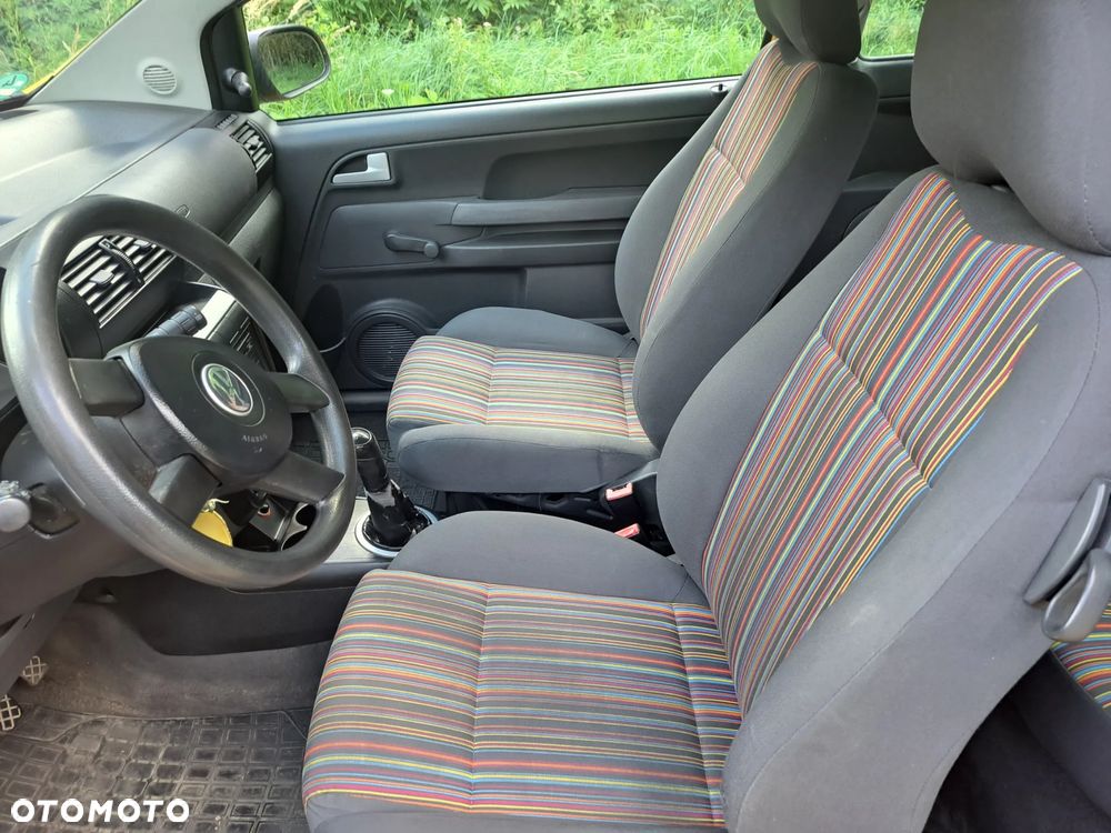Volkswagen Fox 1.2 - 9