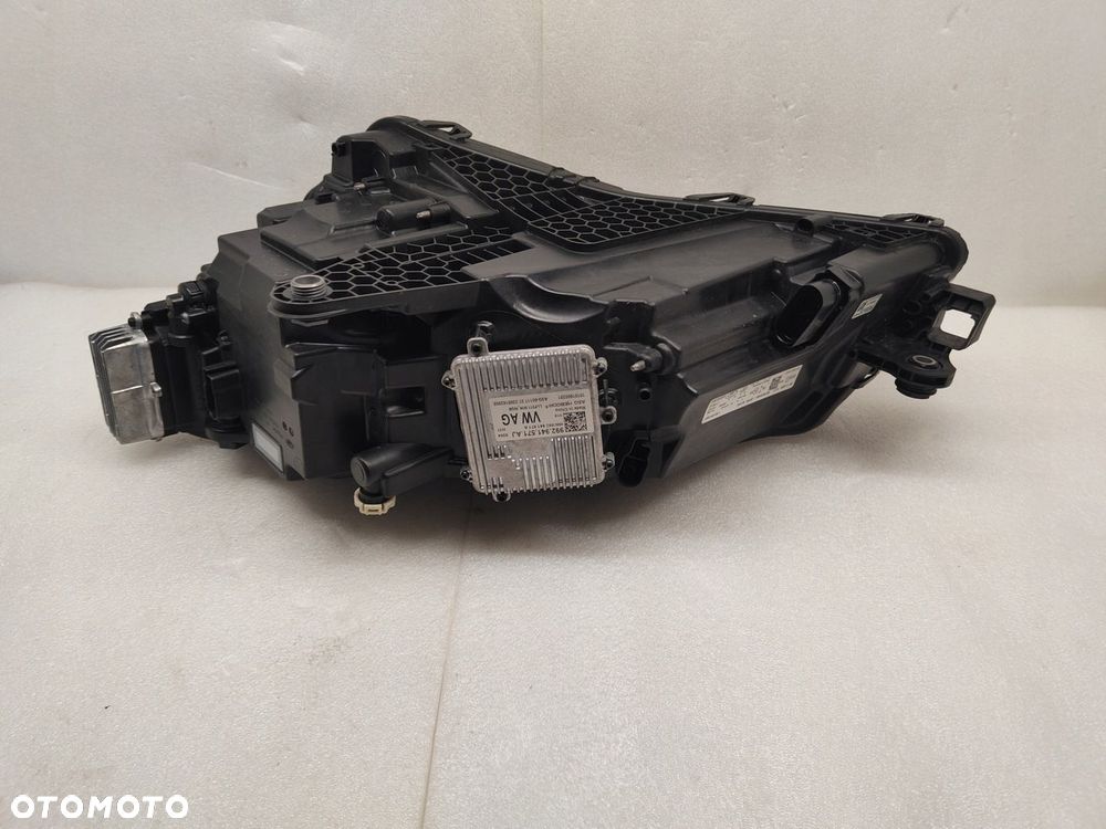 SKODA SUPERB III LIFT 3V1 FULL LED LAMPA PRAWY PRZÓD 3V1941016E - 7