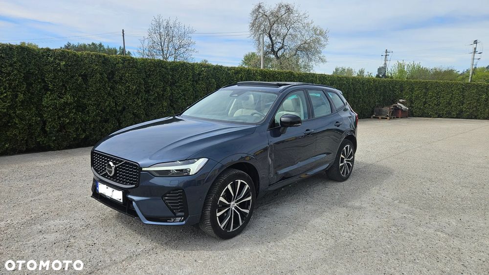 Volvo XC 60 B5 B AWD Ultra Dark - 1