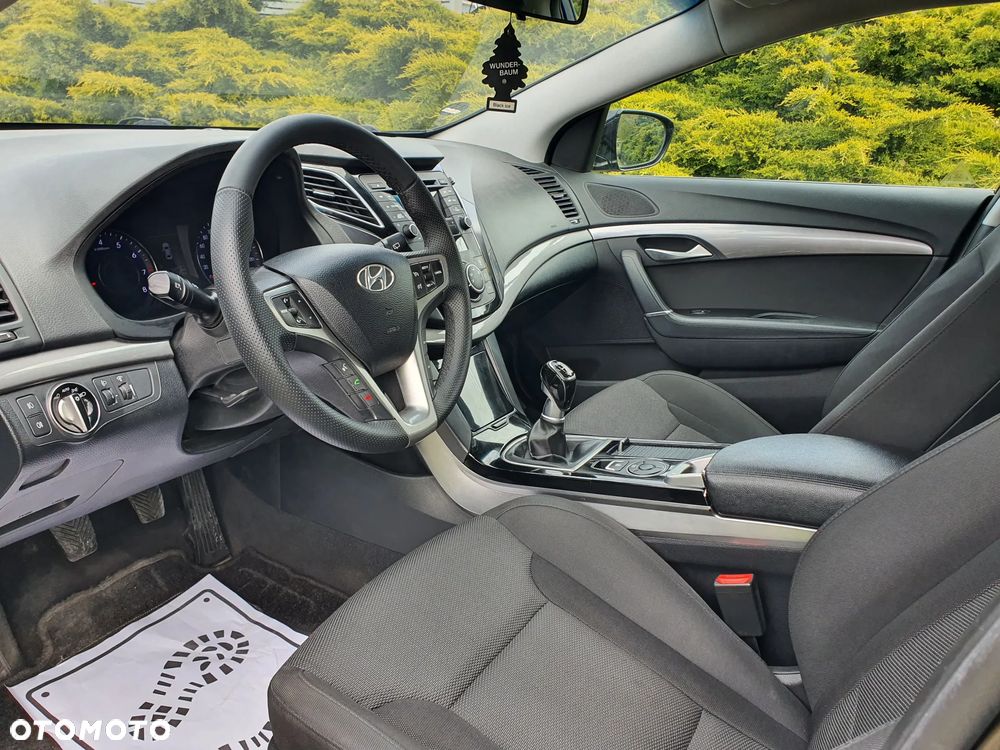 Hyundai i40 Kombi 1.6 Classic - 9
