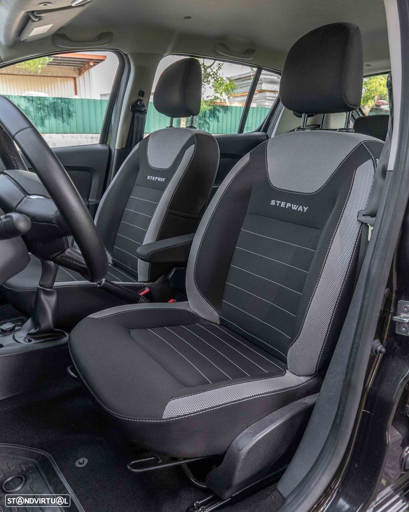 Dacia Sandero Stepway TCe 90 Prestige - 13
