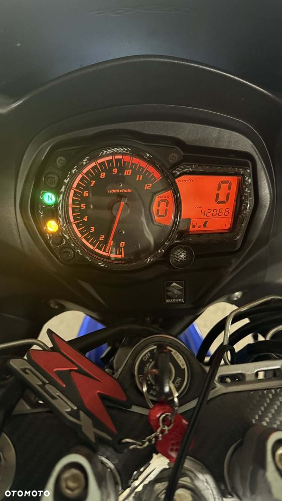 Suzuki GSX - 9