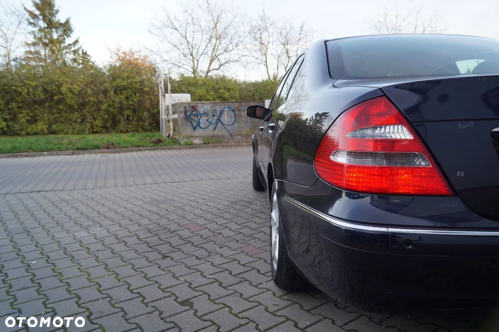 Mercedes-Benz Klasa E 200 Kompressor Automatik Elegance - 23