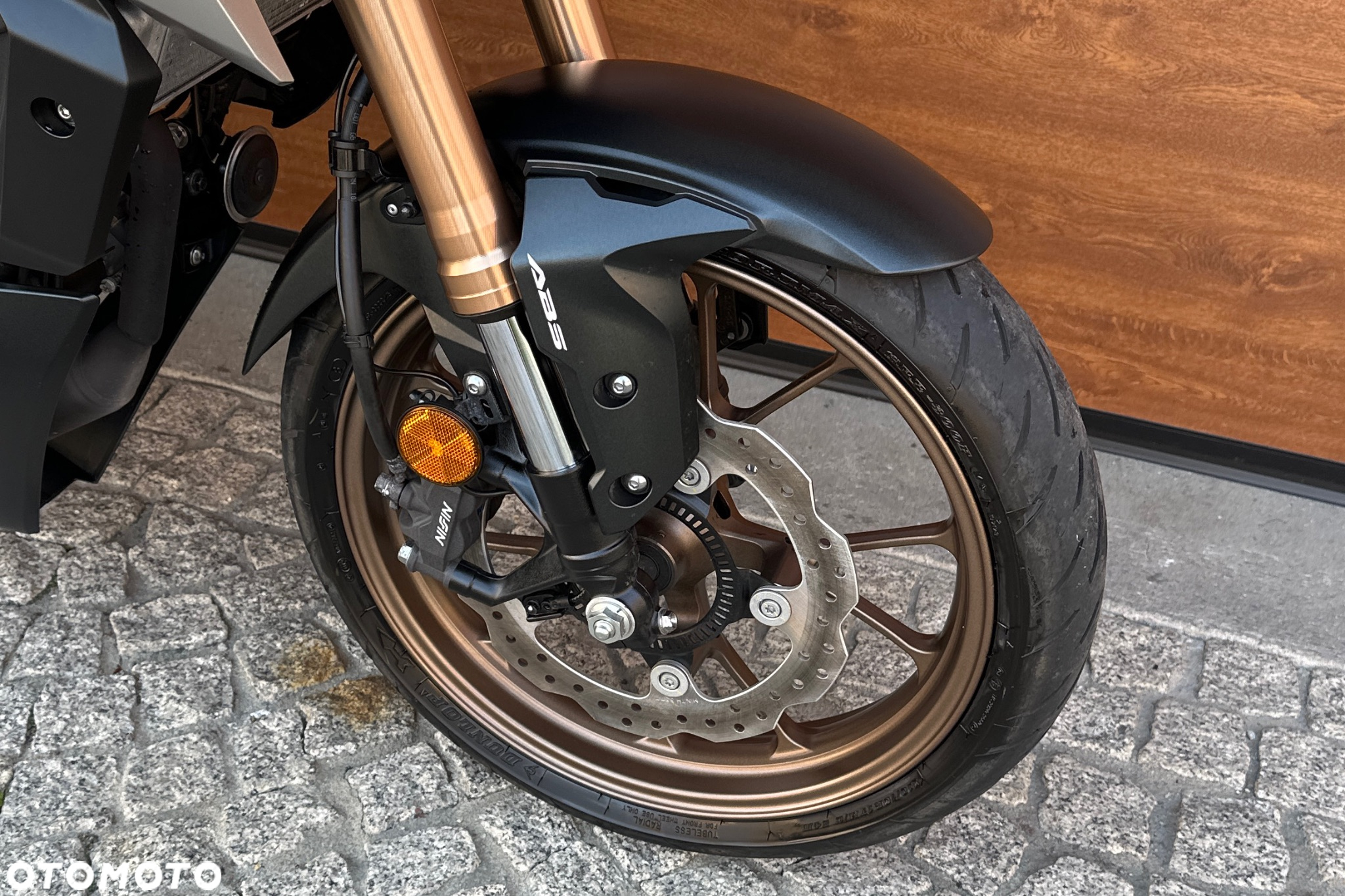 Honda CB - 4
