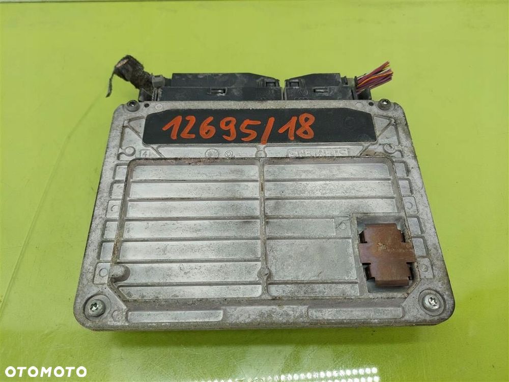 Komputer sterownik silnika Audi A3 8L 1,6 B 96-03 R 06A906019AM 5WP438004 - 4
